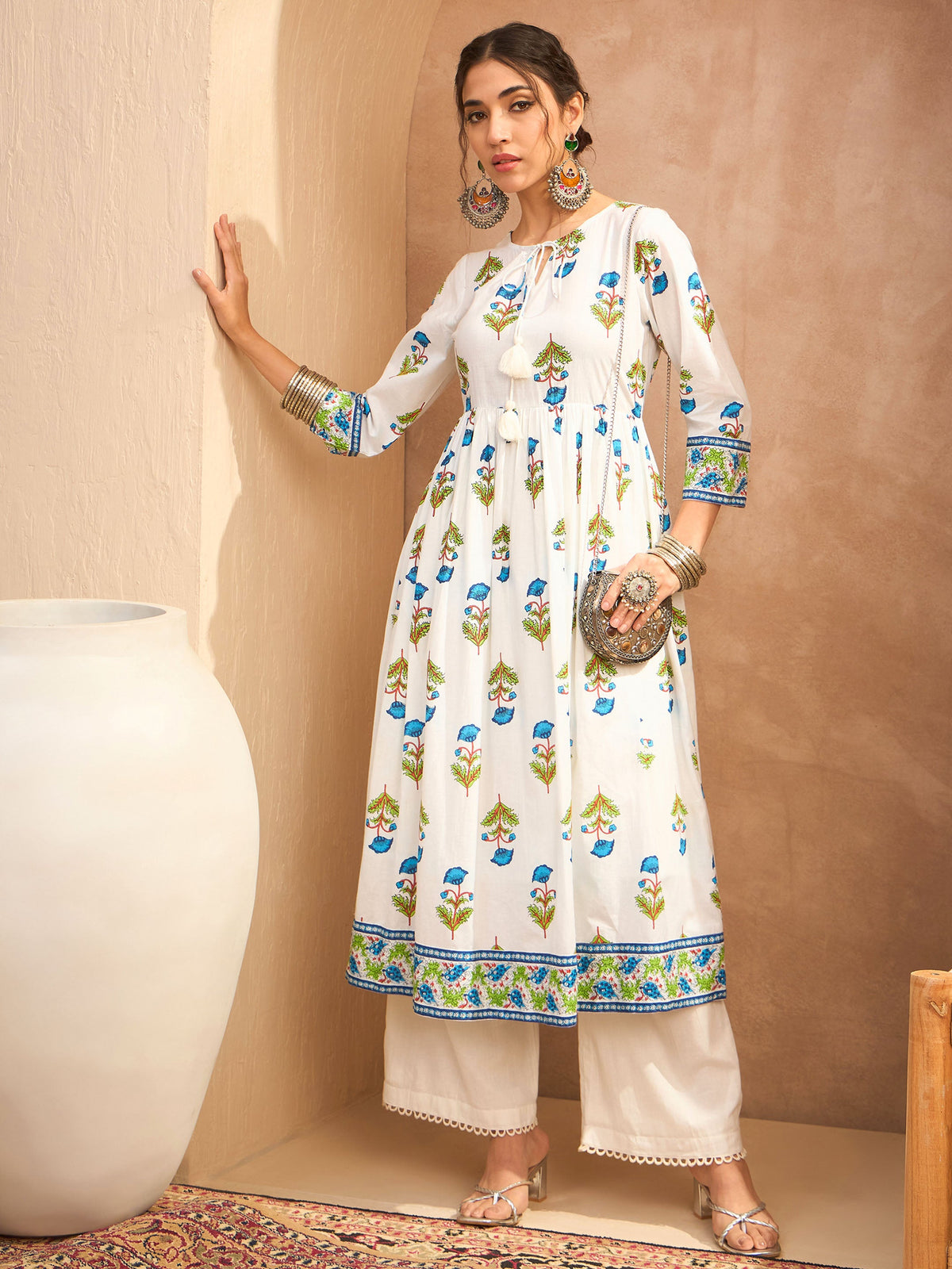 White Floral Front Dori Gathered Kurta With Straight Pants-Shae by SASSAFRAS