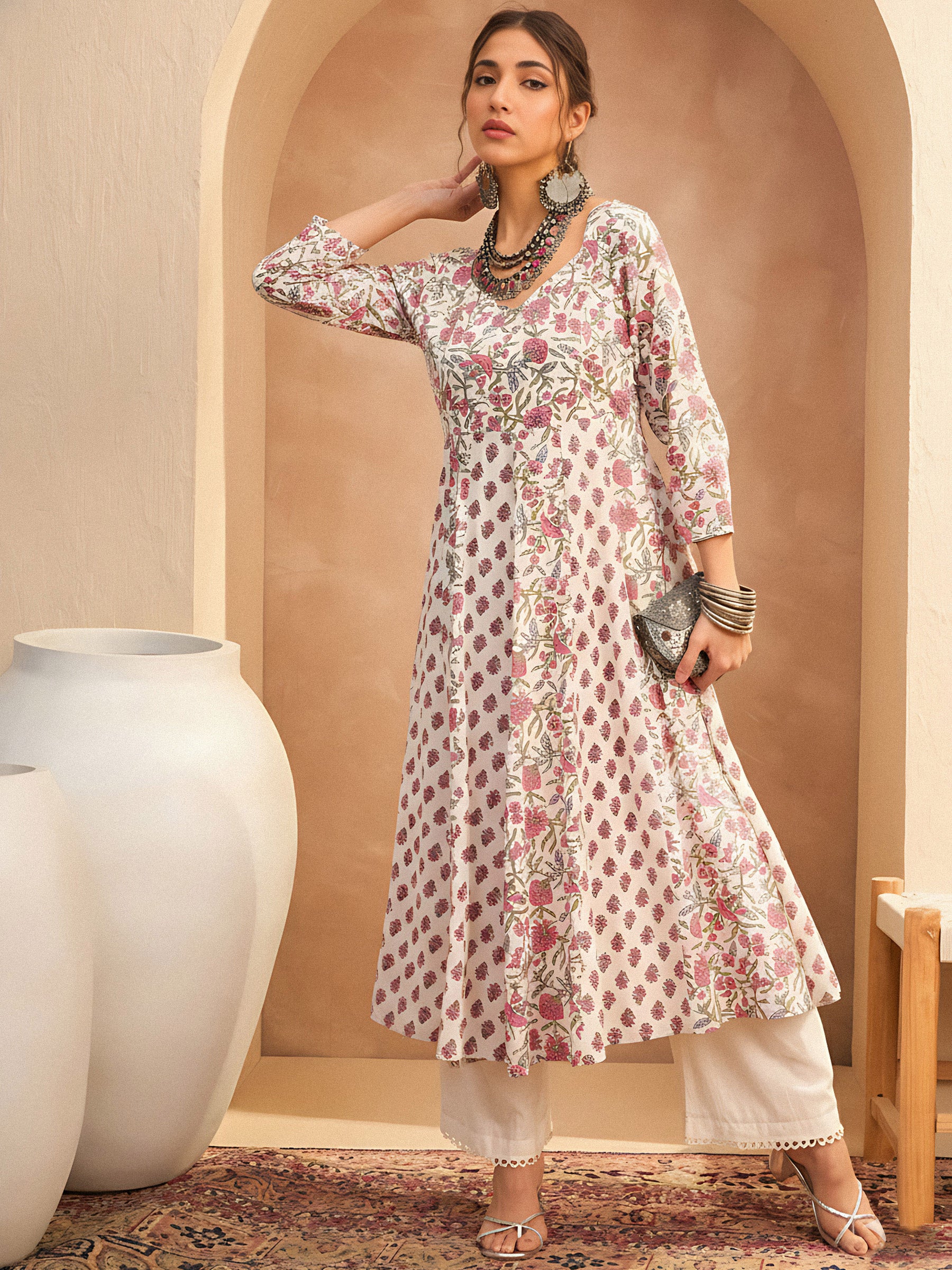 Women White Floral Anarkali Kurta With Straight Pants