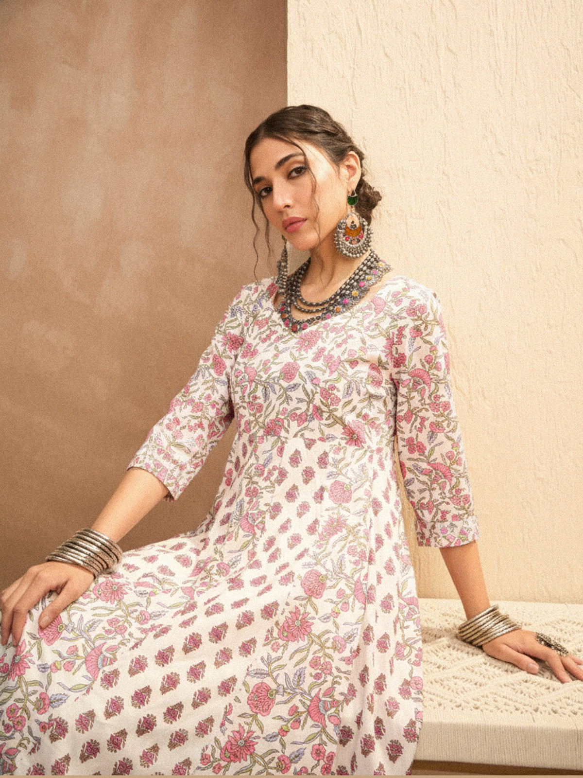 Women White Floral Anarkali Kurta With Straight Pants