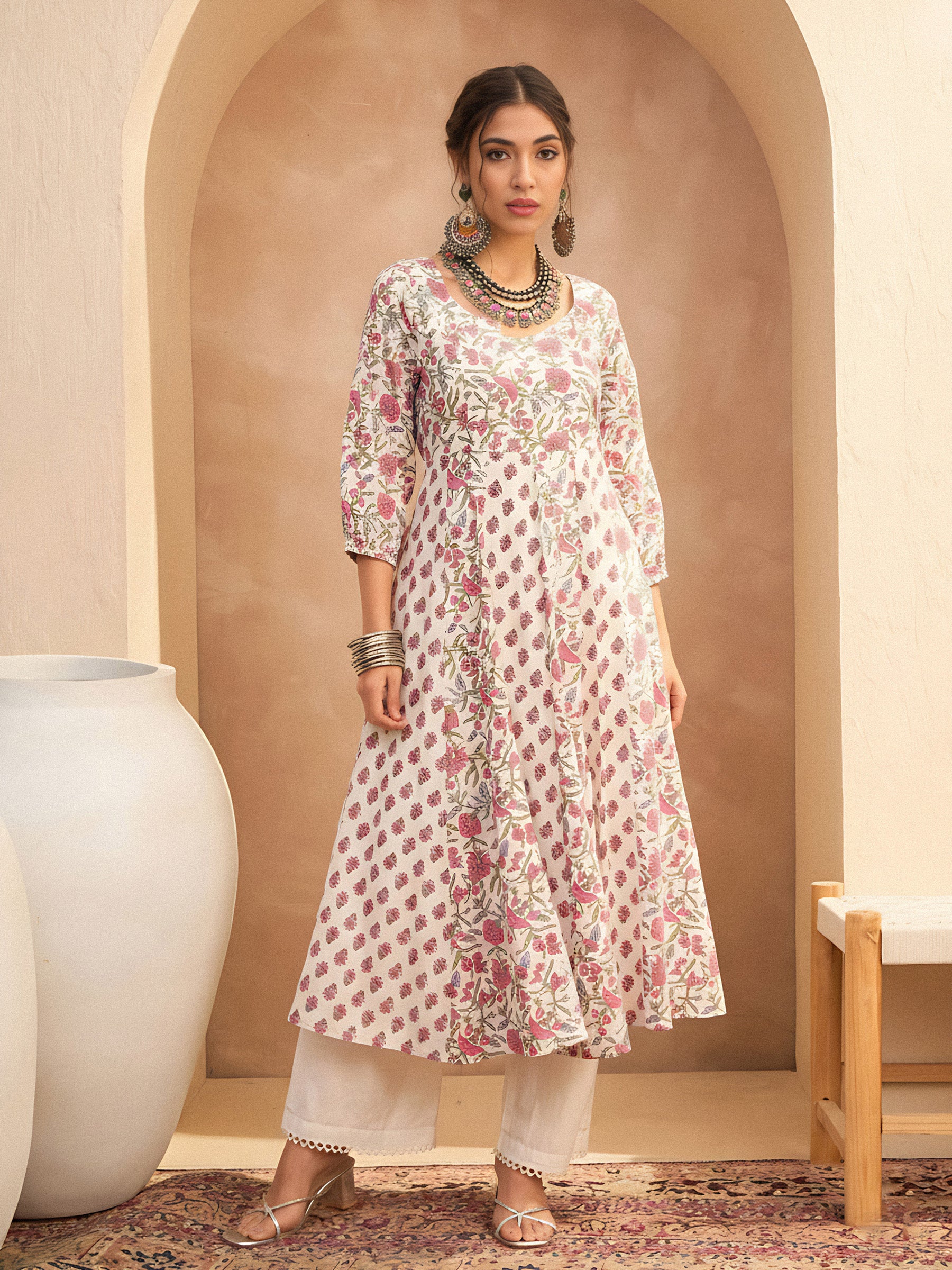 Women White Floral Anarkali Kurta With Straight Pants