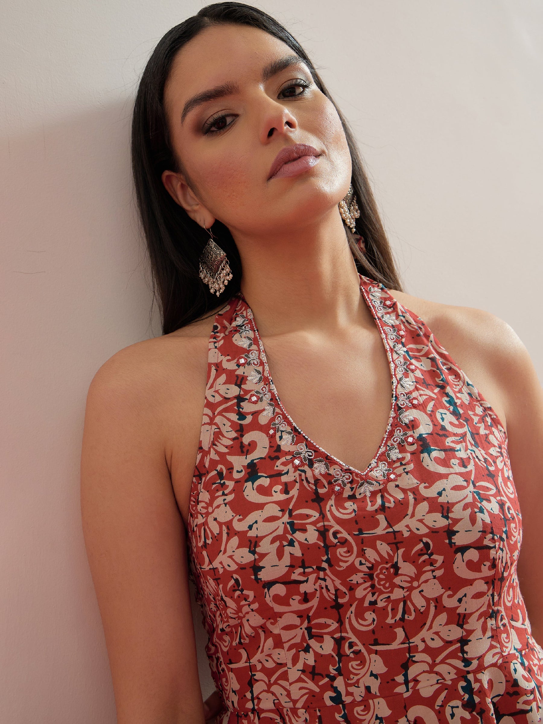 Red Floral Embroidered Halter Neck Kurta With Straight Pant-Shae by SASSAFRAS