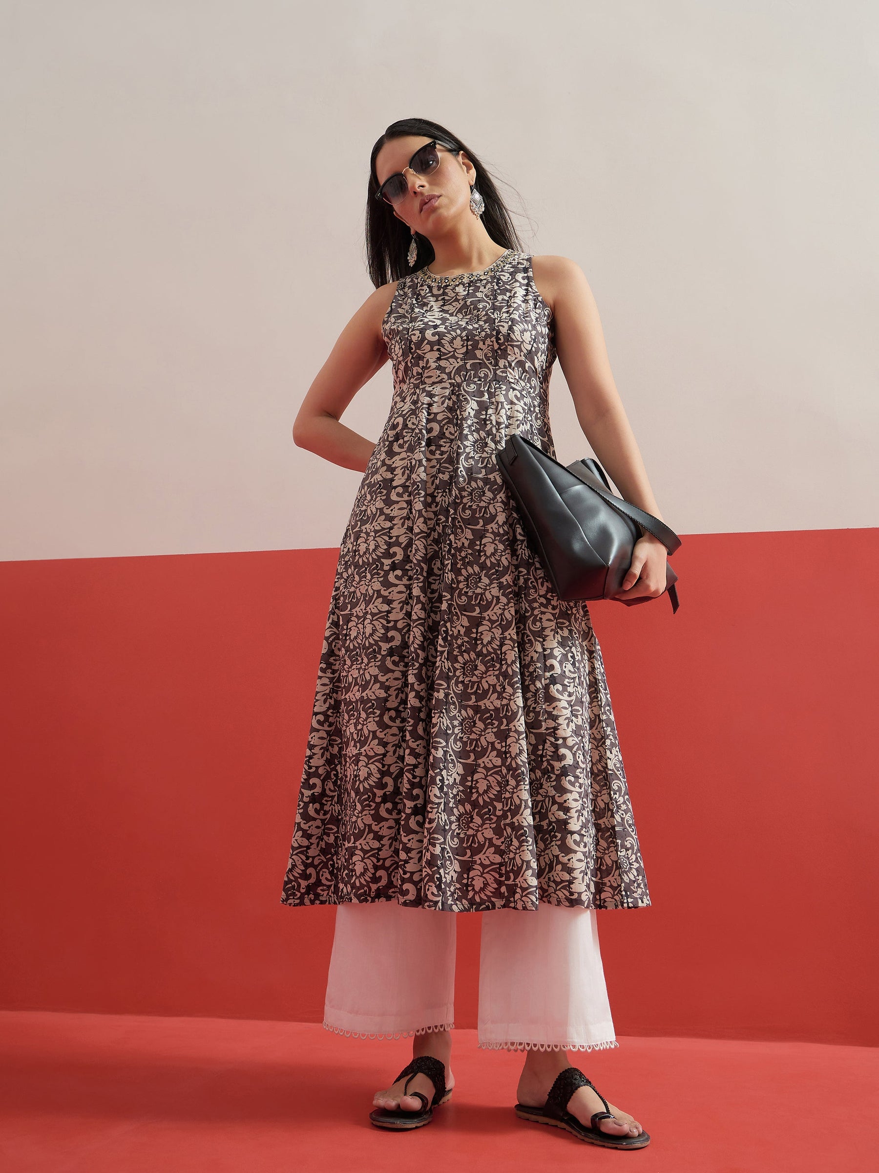 Dark Grey Floral Embroidered Sleeveless Kurta With Straight Pant-Shae by SASSAFRAS