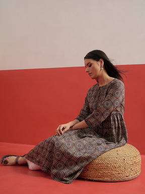 Brown Geometric Print Gathered Kurta-Shae by SASSAFRAS