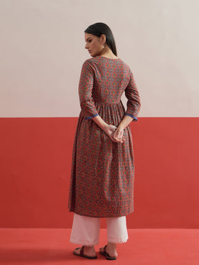 Maroon Geometric Print Gathered Kurta-Shae by SASSAFRAS