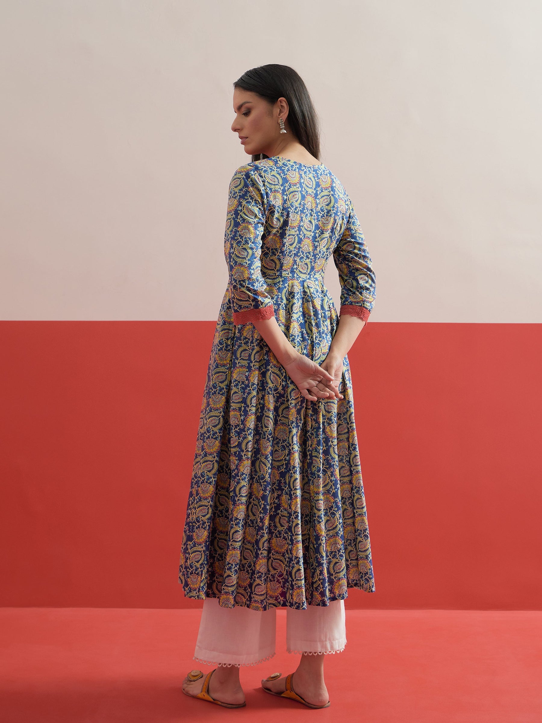 Blue Floral Front Open Anarkali Kurta With Straight Pant-Shae by SASSAFRAS
