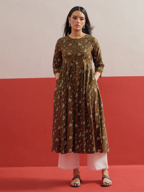 Olive Floral Front Open Anarkali Kurta With Straight Pant-Shae by SASSAFRAS