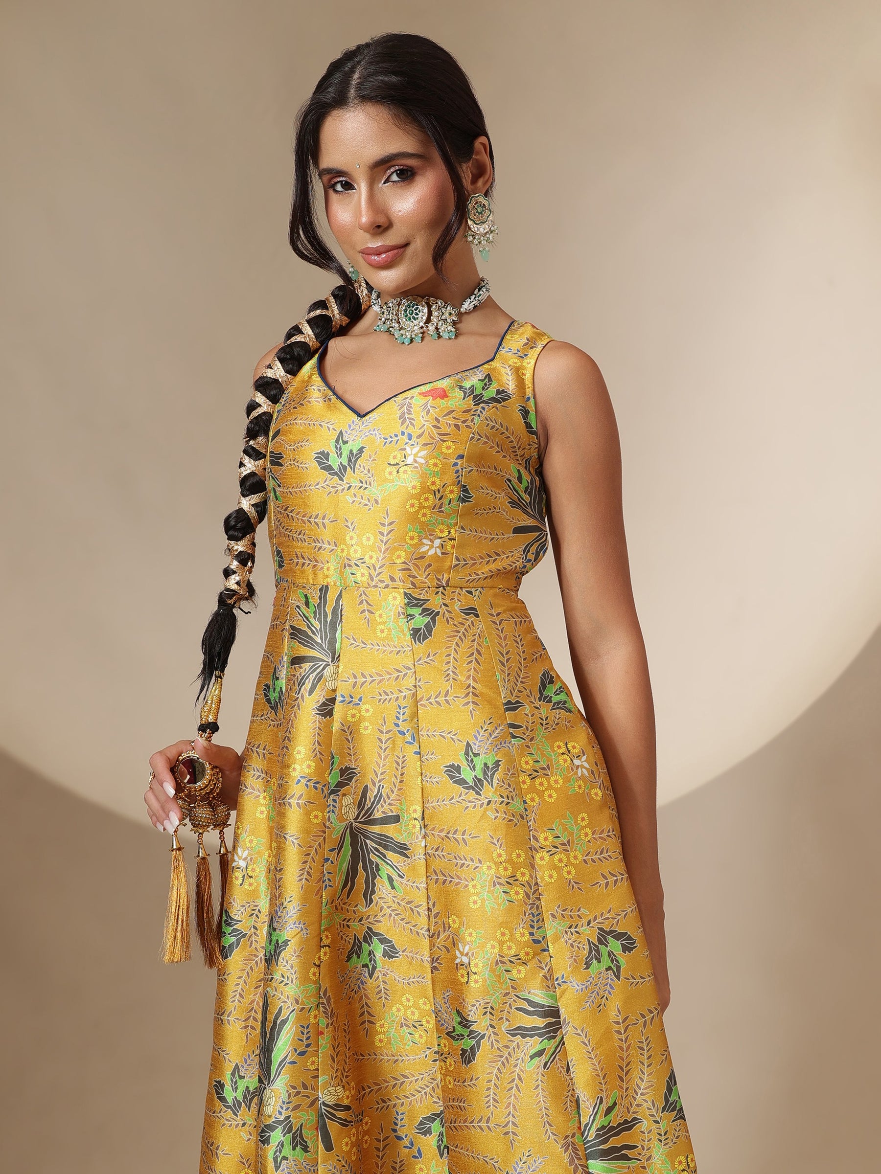 Mustard Floral Sleeveless Anarkali Kurta-Shae by SASSAFRAS