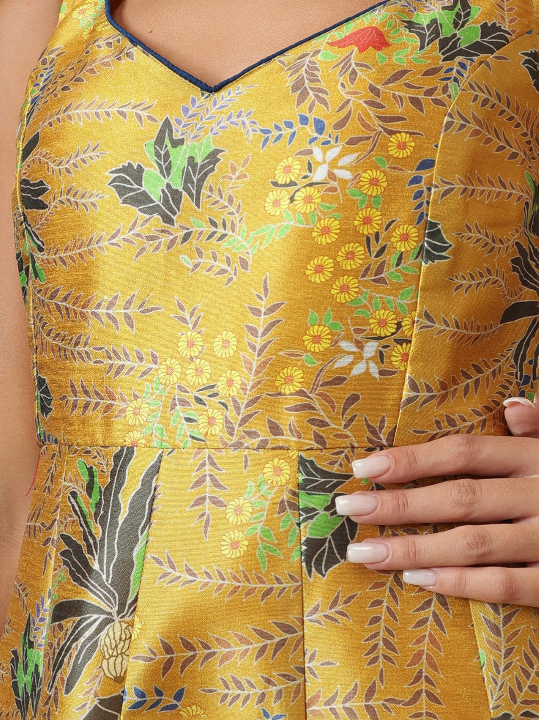 Mustard Floral Sleeveless Anarkali Kurta-Shae by SASSAFRAS