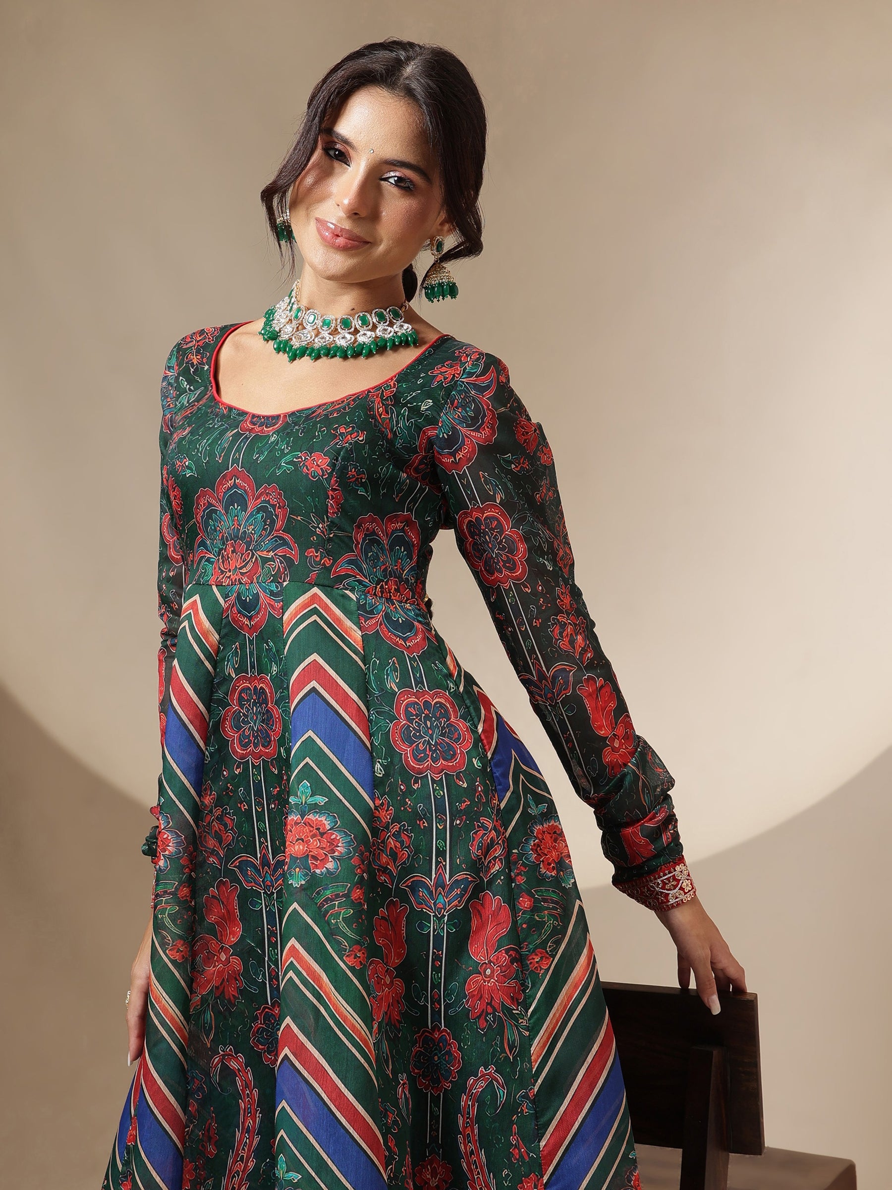 Women Green & Navy Floral Round Neck Anarkali Maxi Kurta