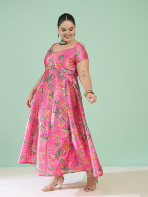 Pink Floral Anarkali Maxi Kurta-Shae by SASSAFRAS