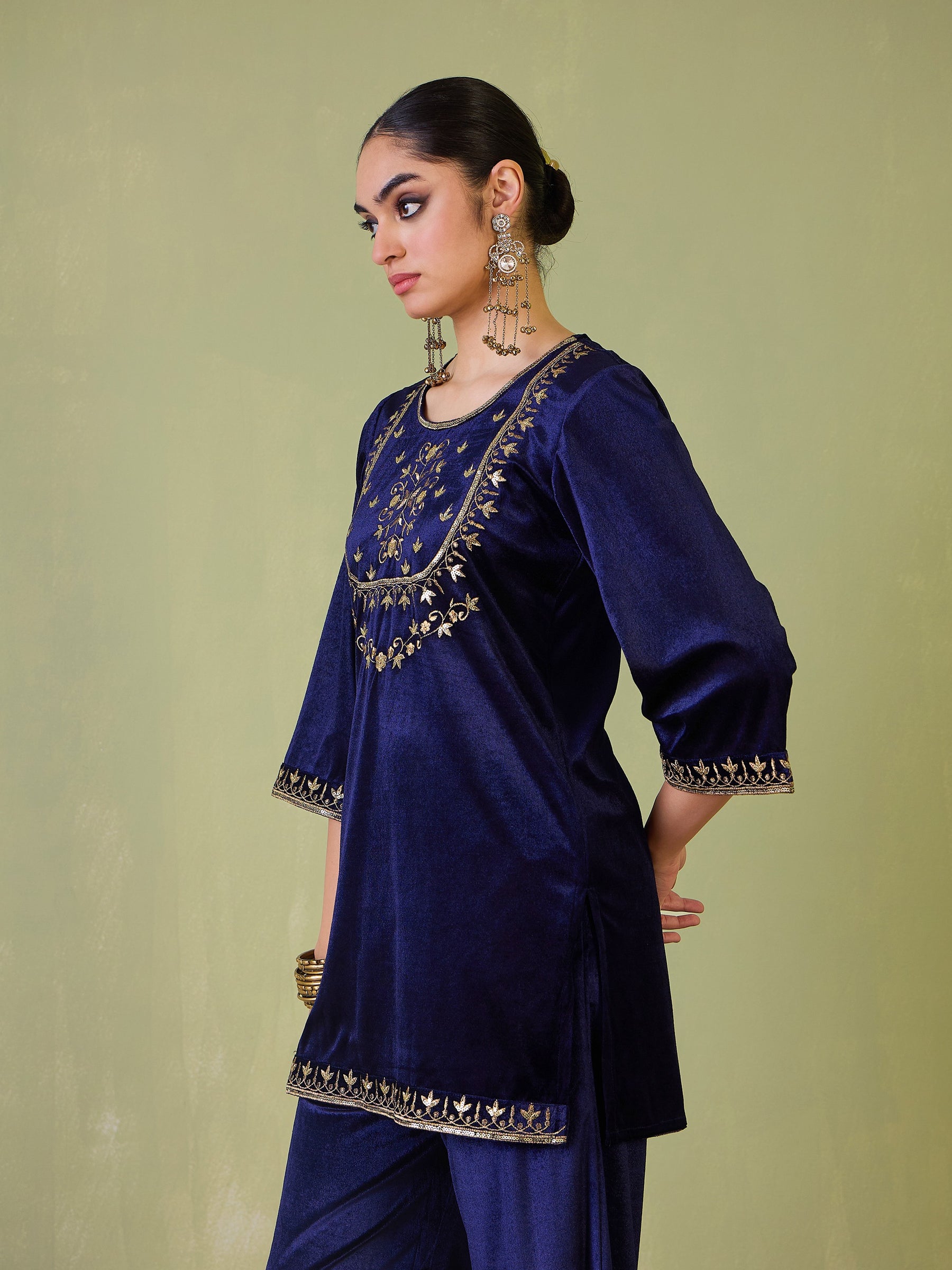 Navy Velvet Floral Zari Embroidered Short Kurta-Shae by SASSAFRAS