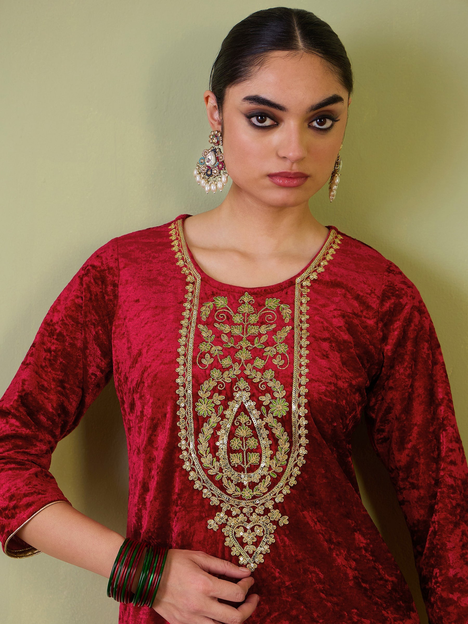 Red Velvet Sequence Embroidered Straight Kurta-Shae by SASSAFRAS