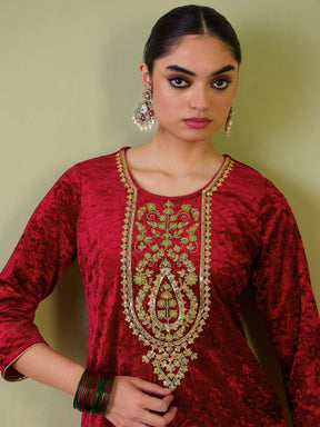 Red Velvet Sequence Embroidered Straight Kurta-Shae by SASSAFRAS