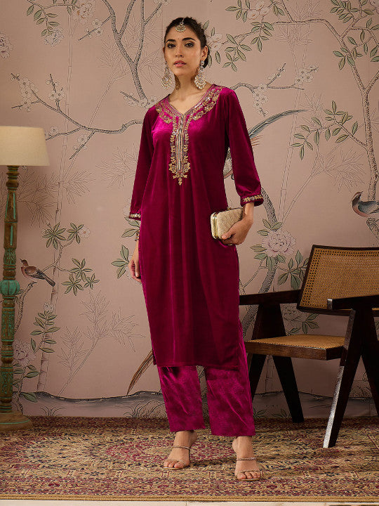 Women Fuchsia Velvet Elasticated Straight Pants