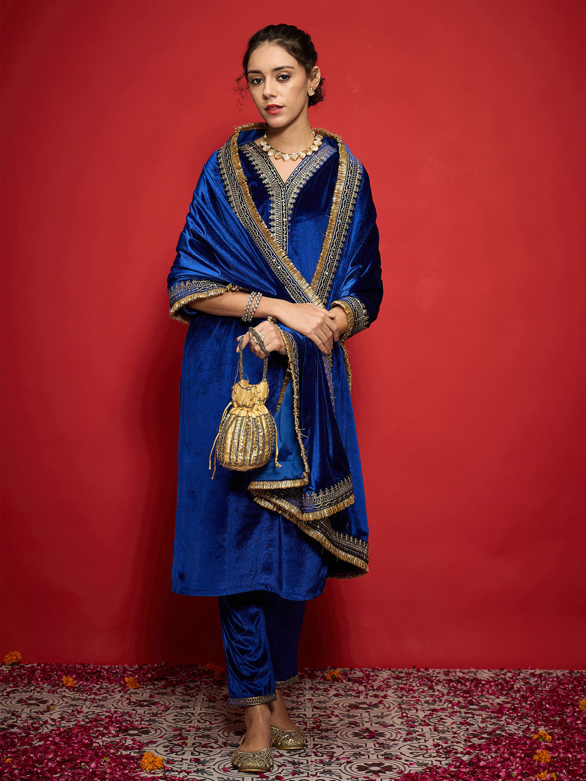 Women Royal Blue Embroidered Dushala