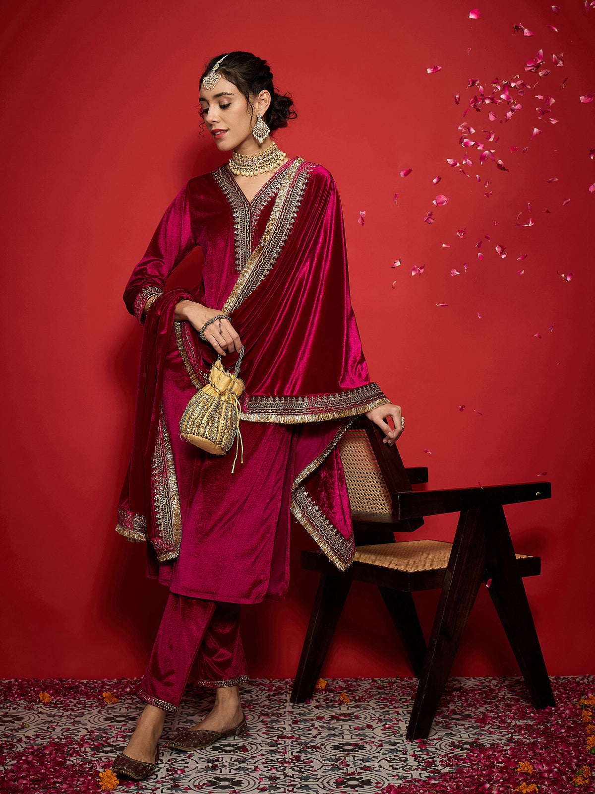 Women Fuchsia Velvet Embroidered Dushala