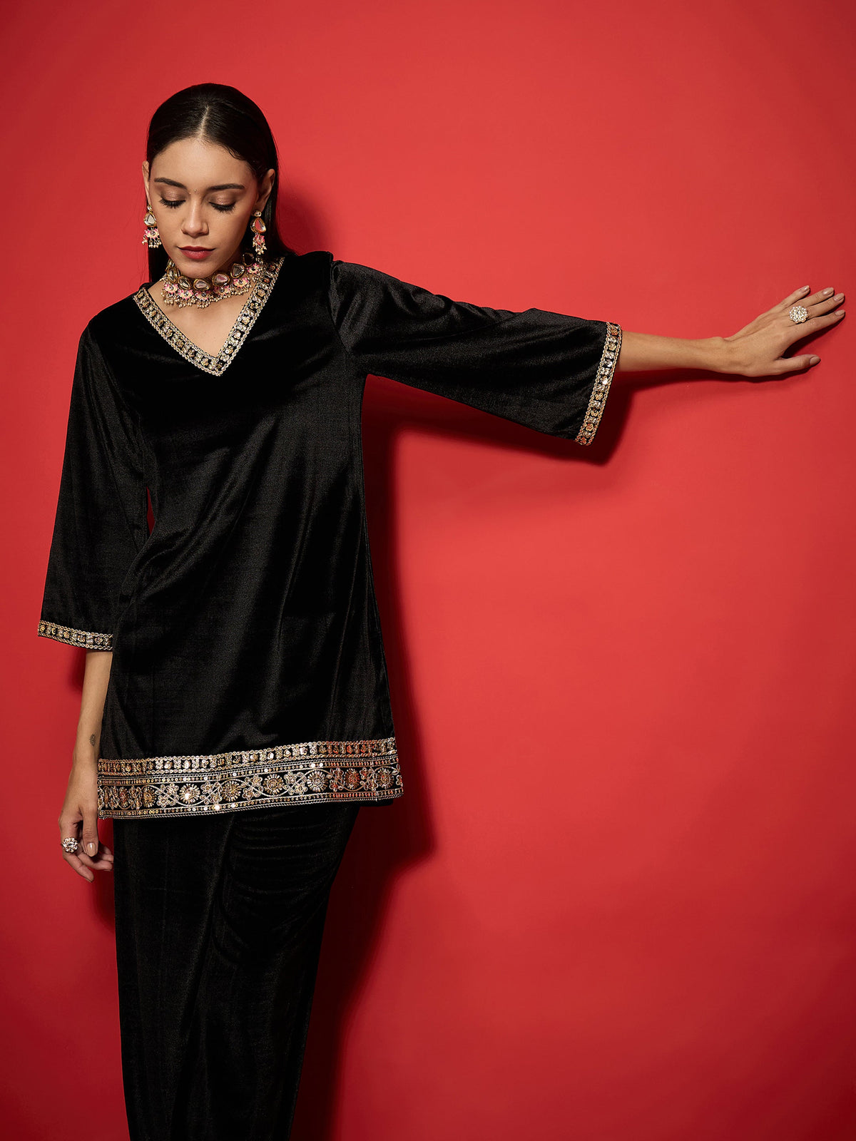 Black Velvet Emb V-Neck Short Kurta With Straight Pants-Shae by SASSAFRAS