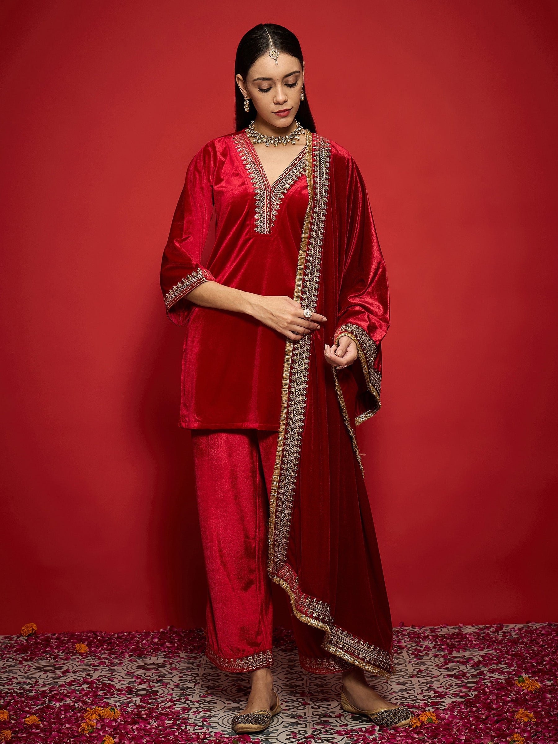 Women Red Velvet Embroidered V-Neck Short Kurta Set With Dushala