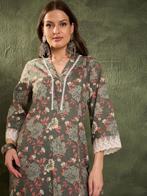 Green Floral V Neck Lace kurta With Pants-Shae by SASSAFRAS