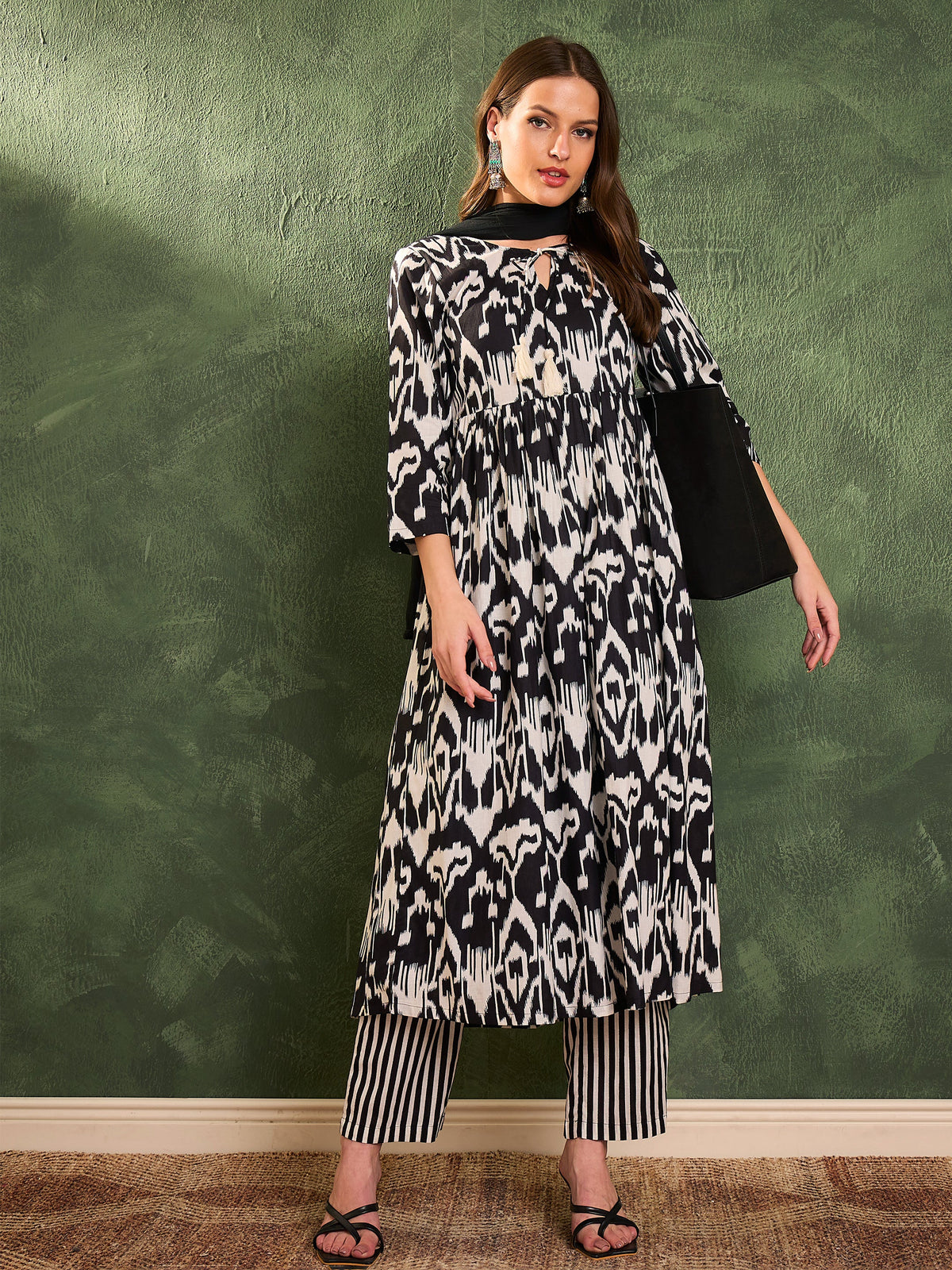 Black Ikat Dori Gathered Kurta Set with Dupatta-Shae by SASSAFRAS