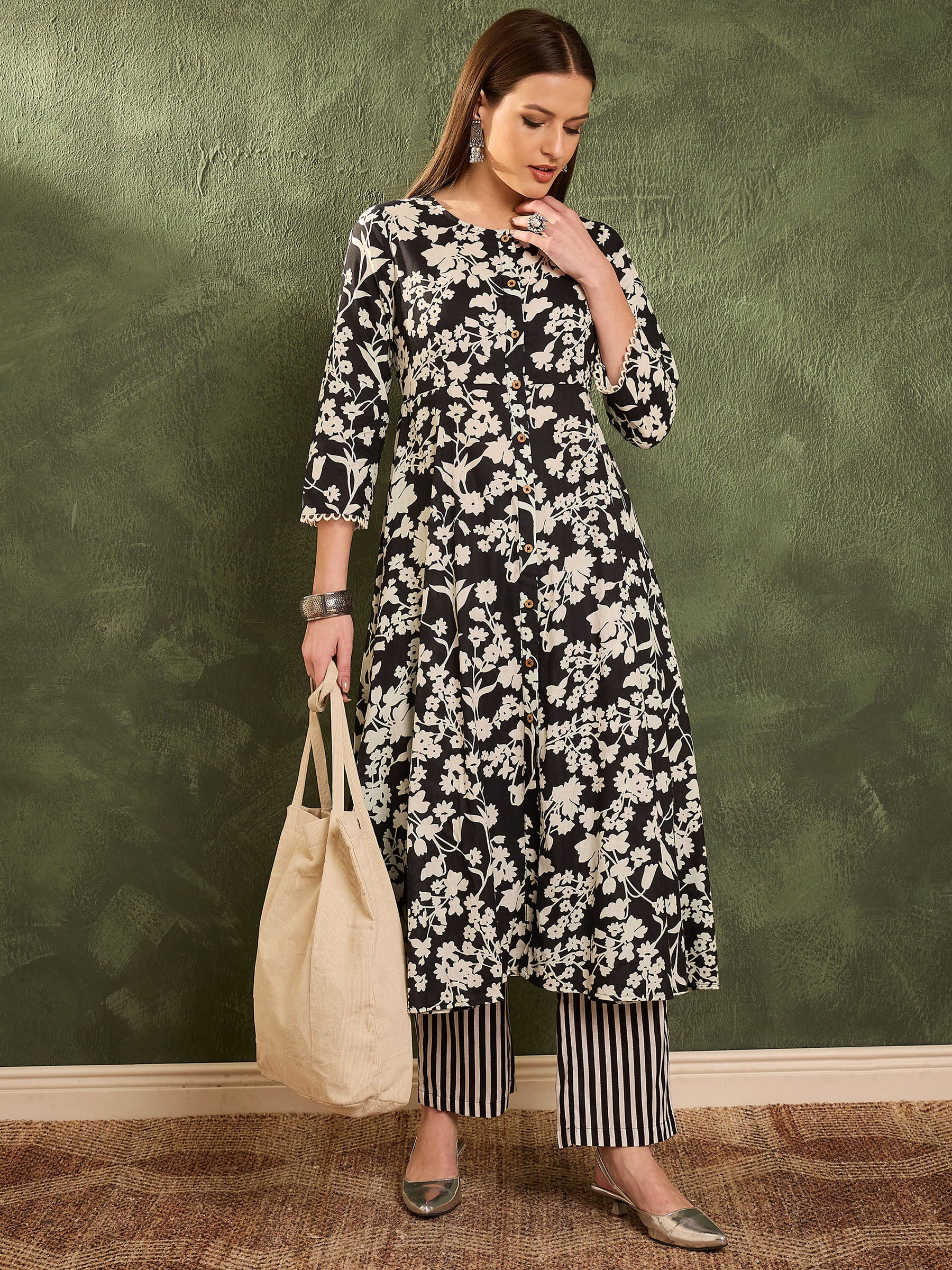 Black Floral Button Pocket Kurta with Pants -Shae by SASSAFRAS