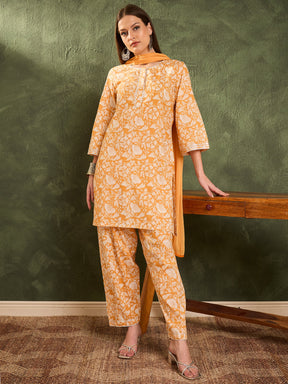 Yellow Floral Lace Short Kurta With Salwar & Dupatta-Shae by SASSAFRAS