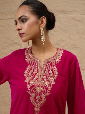 Women Fuchsia Velvet Embroidered Short Kurta With Farshi Salwar