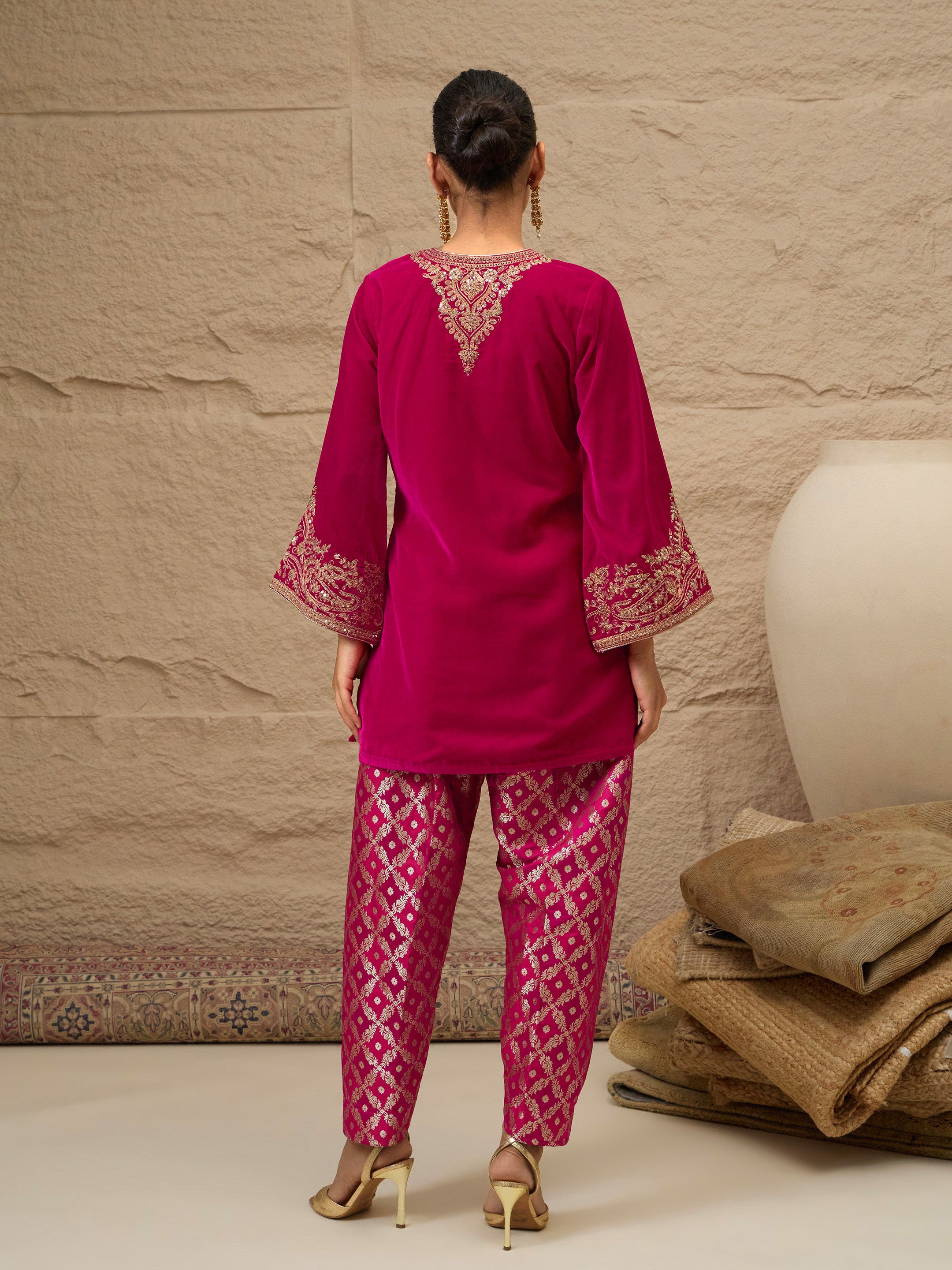 Women Fuchsia Velvet Embroidered Short Kurta With Farshi Salwar