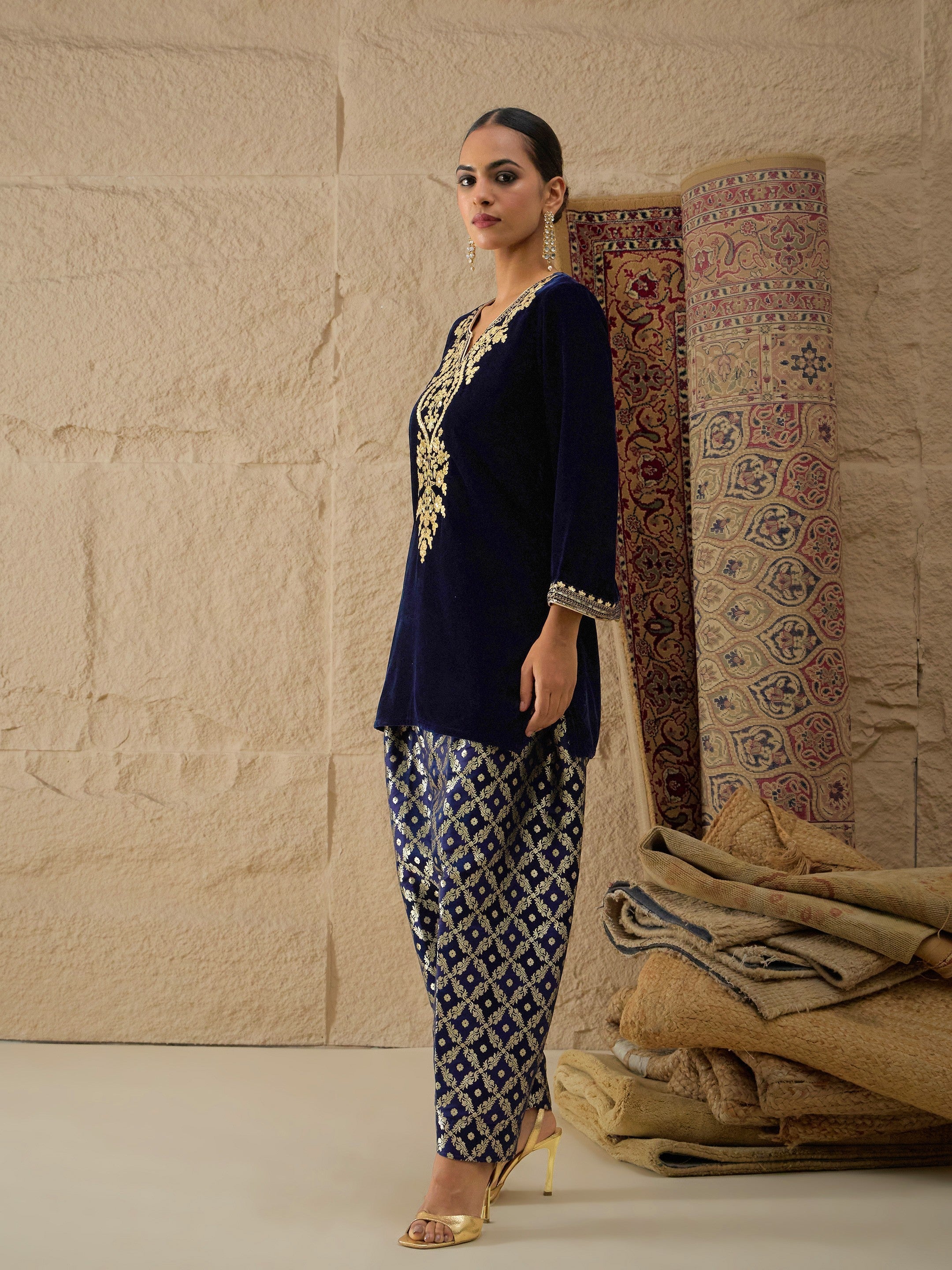 Navy Velvet Embroidered Short Kurta With Farshi Salwar-Shae by SASSAFRAS