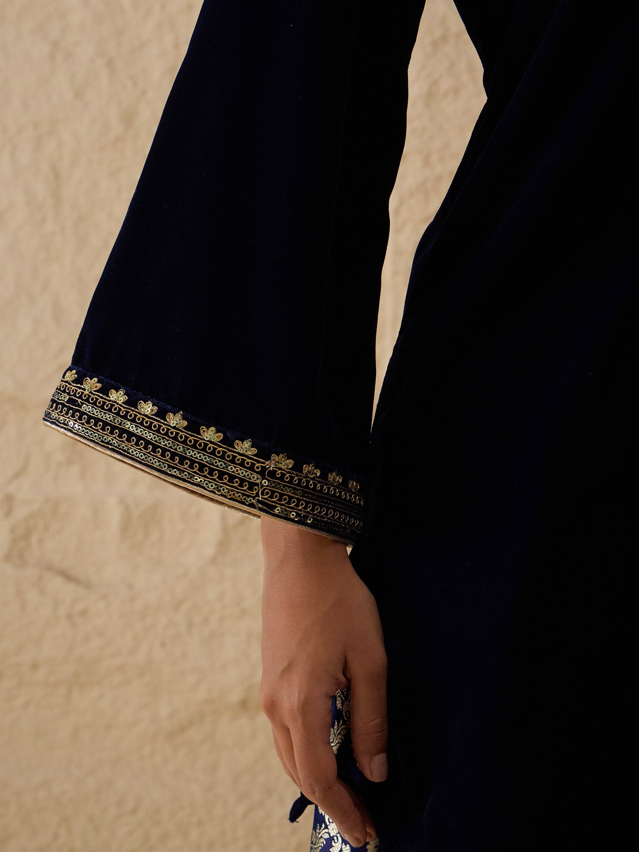 Navy Velvet Embroidered Short Kurta With Farshi Salwar-Shae by SASSAFRAS