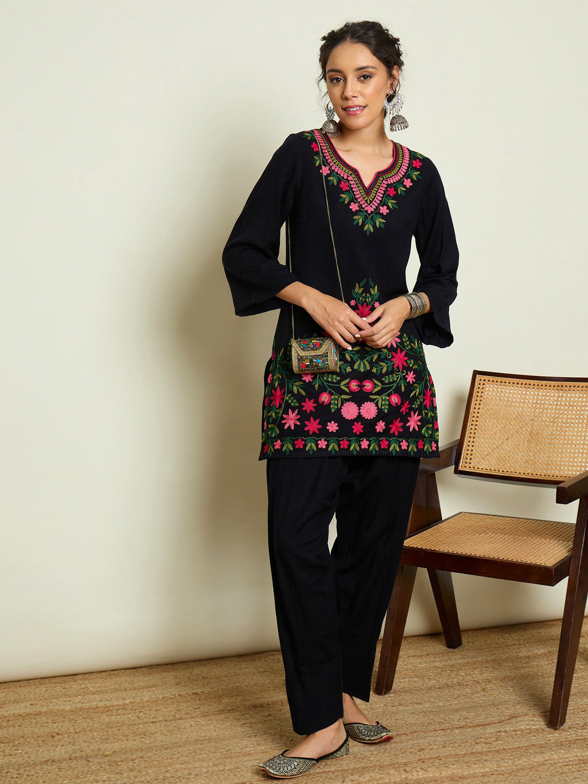 Black Woollen Embroidered Sweetheart Short Kurta With Farshi Salwar-Shae By SASSAFRAS