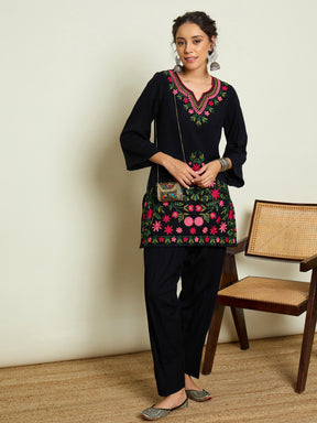Black Woollen Embroidered Sweetheart Short Kurta With Farshi Salwar-Shae By SASSAFRAS