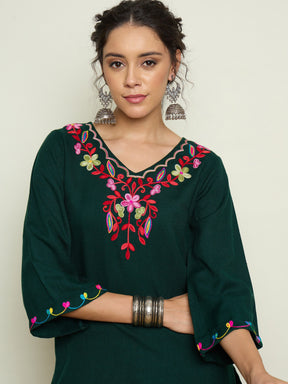 Green Woollen Embroidered V-Neck Short Kurta With Farshi Salwar-Shae By SASSAFRAS