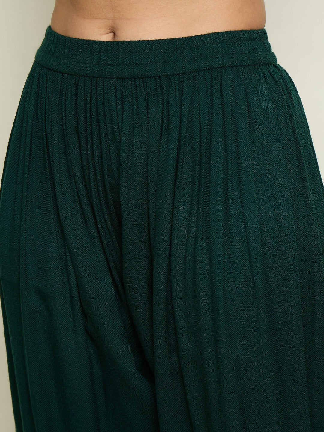Green Woollen Embroidered V-Neck Short Kurta With Farshi Salwar-Shae By SASSAFRAS