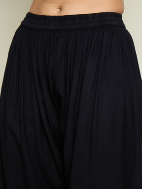 Black Woollen Embroidered V-Neck Short Kurta With Farshi Salwar-Shae By SASSAFRAS