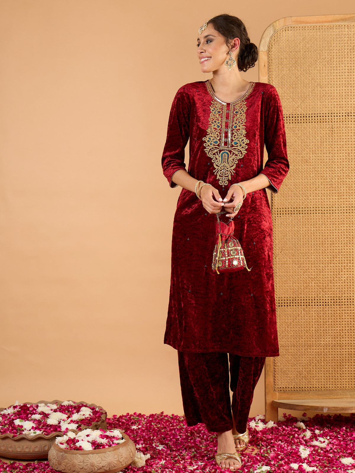 Maroon Velvet Embroidered Straight Kurta With Straight Pants -Shae By SASSAFRAS