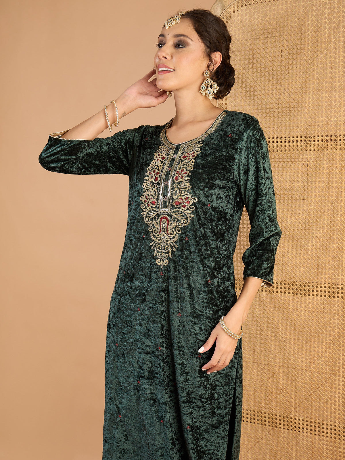 Green Velvet Embroidered Straight Kurta With Straight Pants -Shae By SASSAFRAS