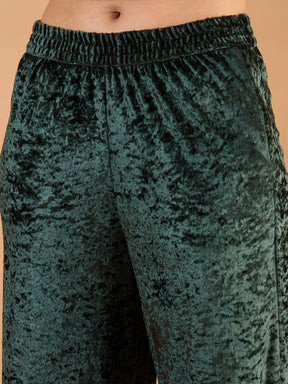 Green Velvet Embroidered Straight Kurta With Straight Pants -Shae By SASSAFRAS