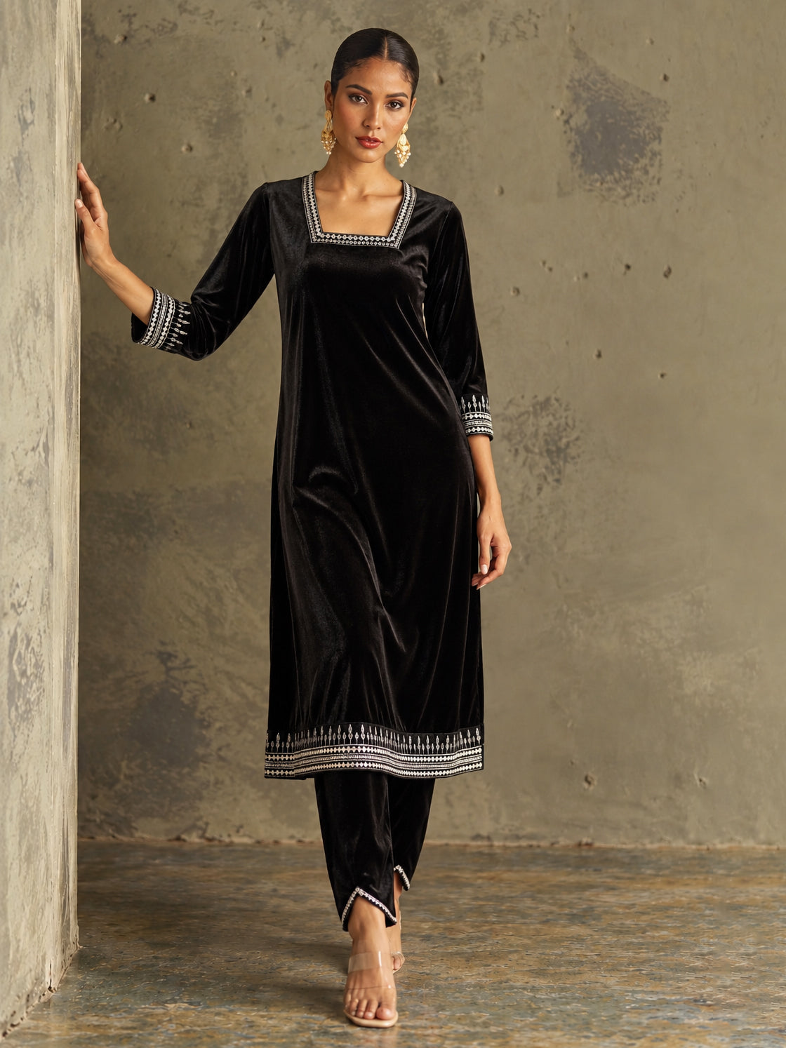 Women Black Velvet Embroidered Kurta With Tulip Pants