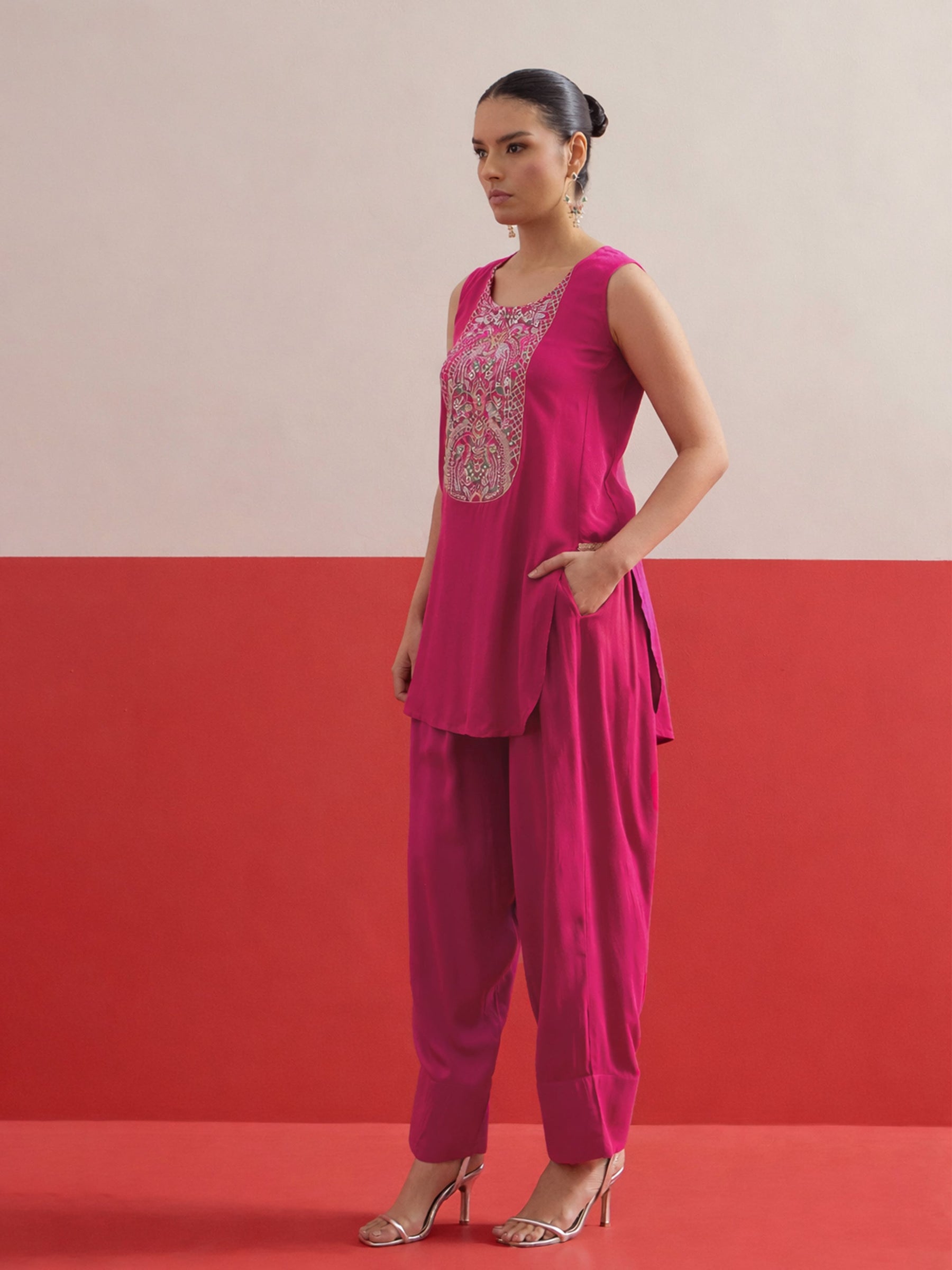 Fuchsia Embroidered Short Kurti With Farshi Salwar-Shae by SASSAFRAS