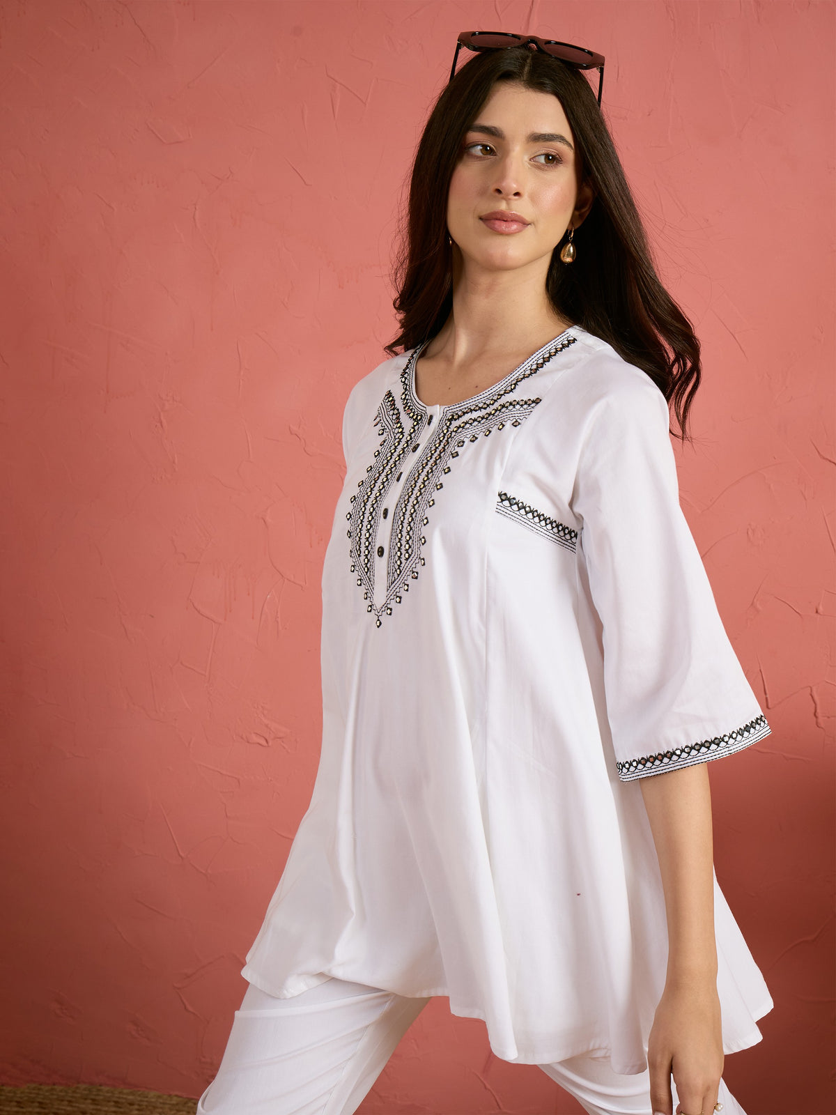 White Embroidered Choga Kurta With Pencil Pants-Shae by SASSAFRAS