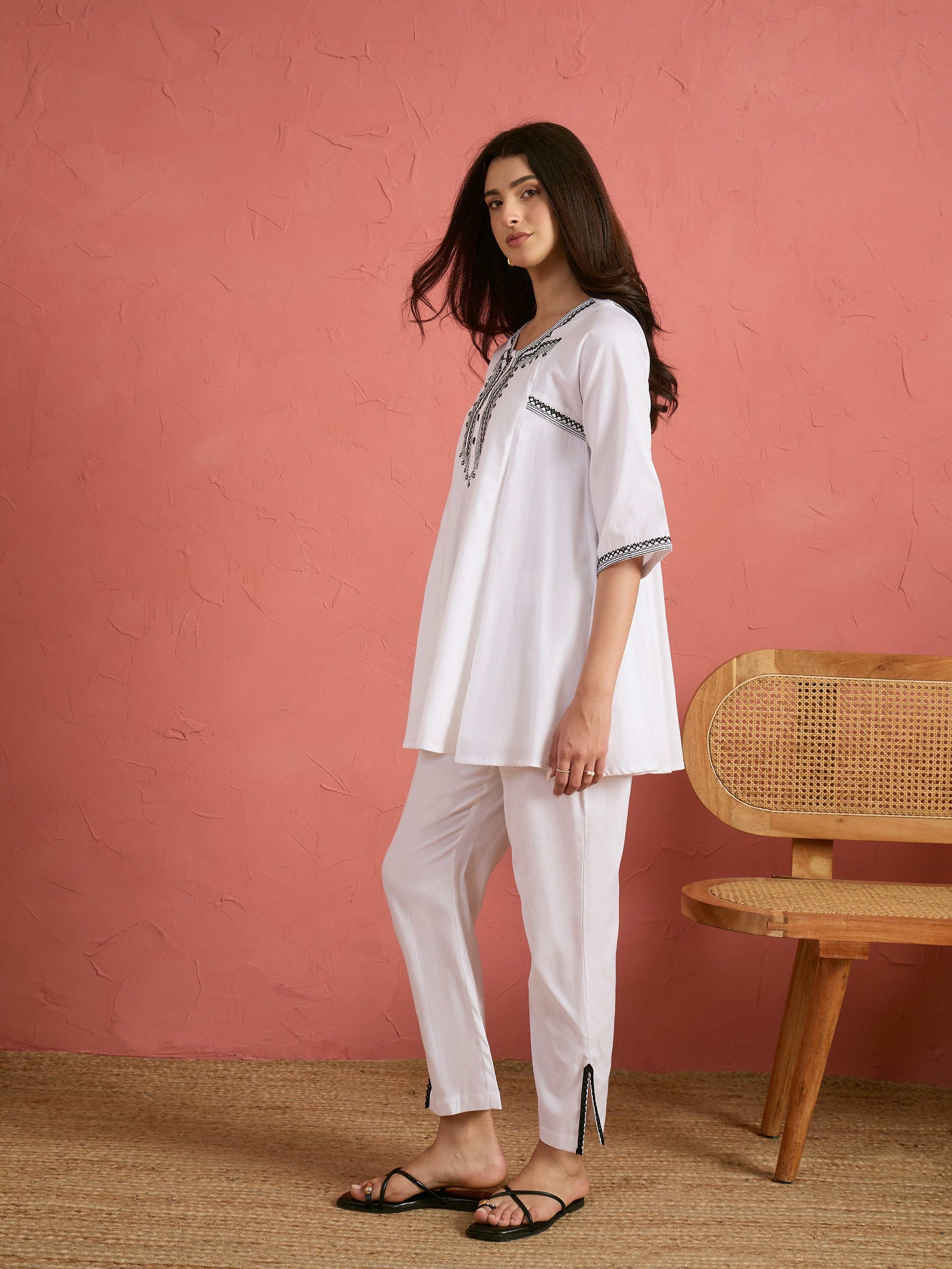 White Embroidered Choga Kurta With Pencil Pants-Shae by SASSAFRAS