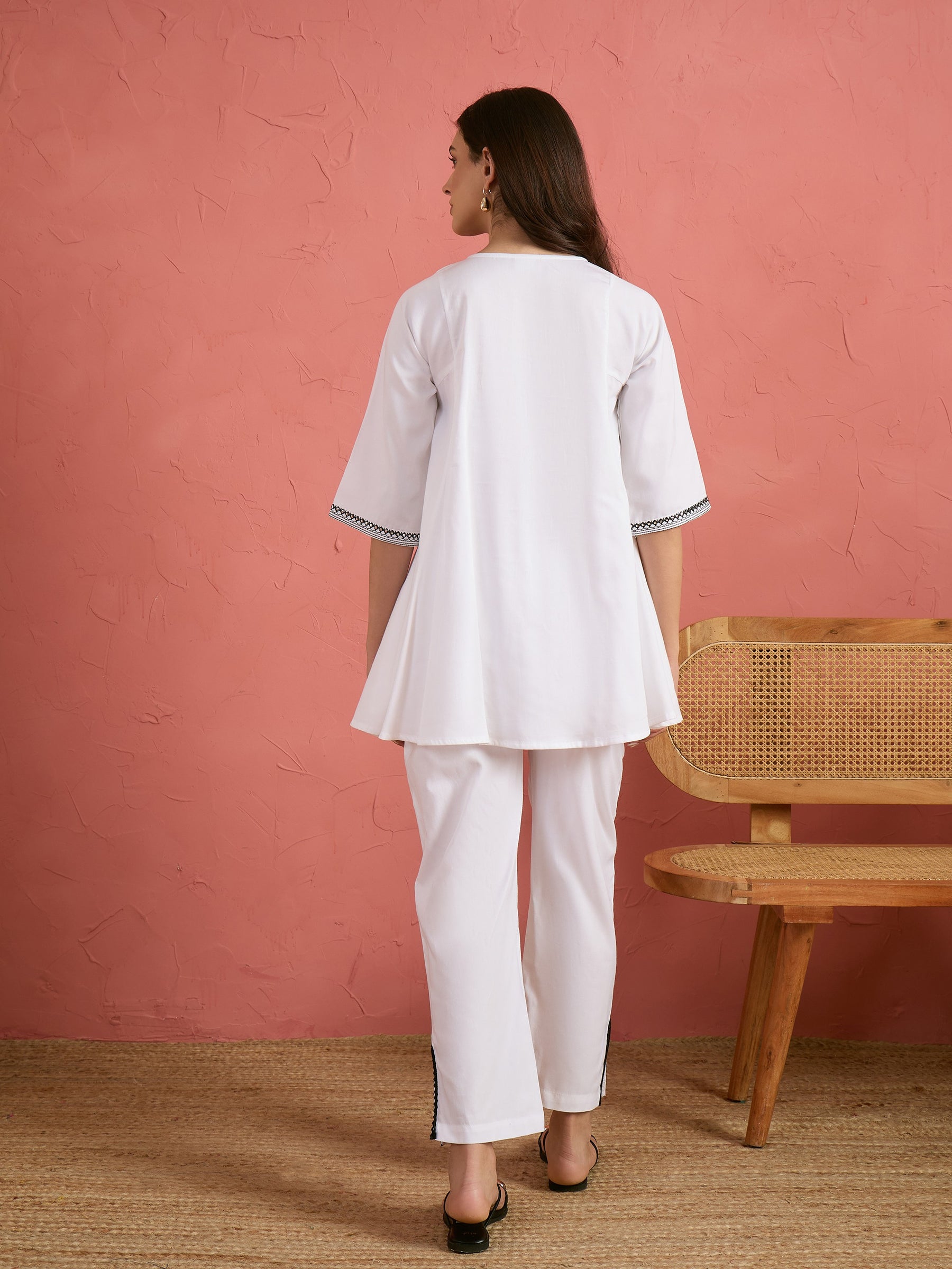 Women White Embroidered Choga Kurta With Pencil Pants