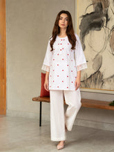White Heart Embroidery Short Kurta With Straight Pants-Shae by SASSAFRAS