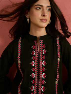 Black Embroidered Short Kurta With Farshi Salwar-Shae by SASSAFRAS