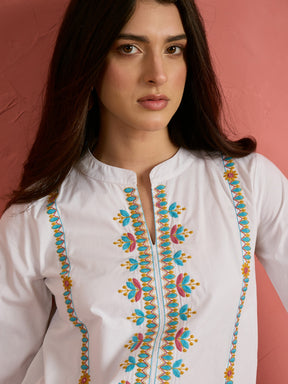White Embroidered Short Kurta With Farshi Salwar-Shae by SASSAFRAS