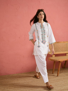 Women White Embroidered Short Kurta With Farshi Salwar