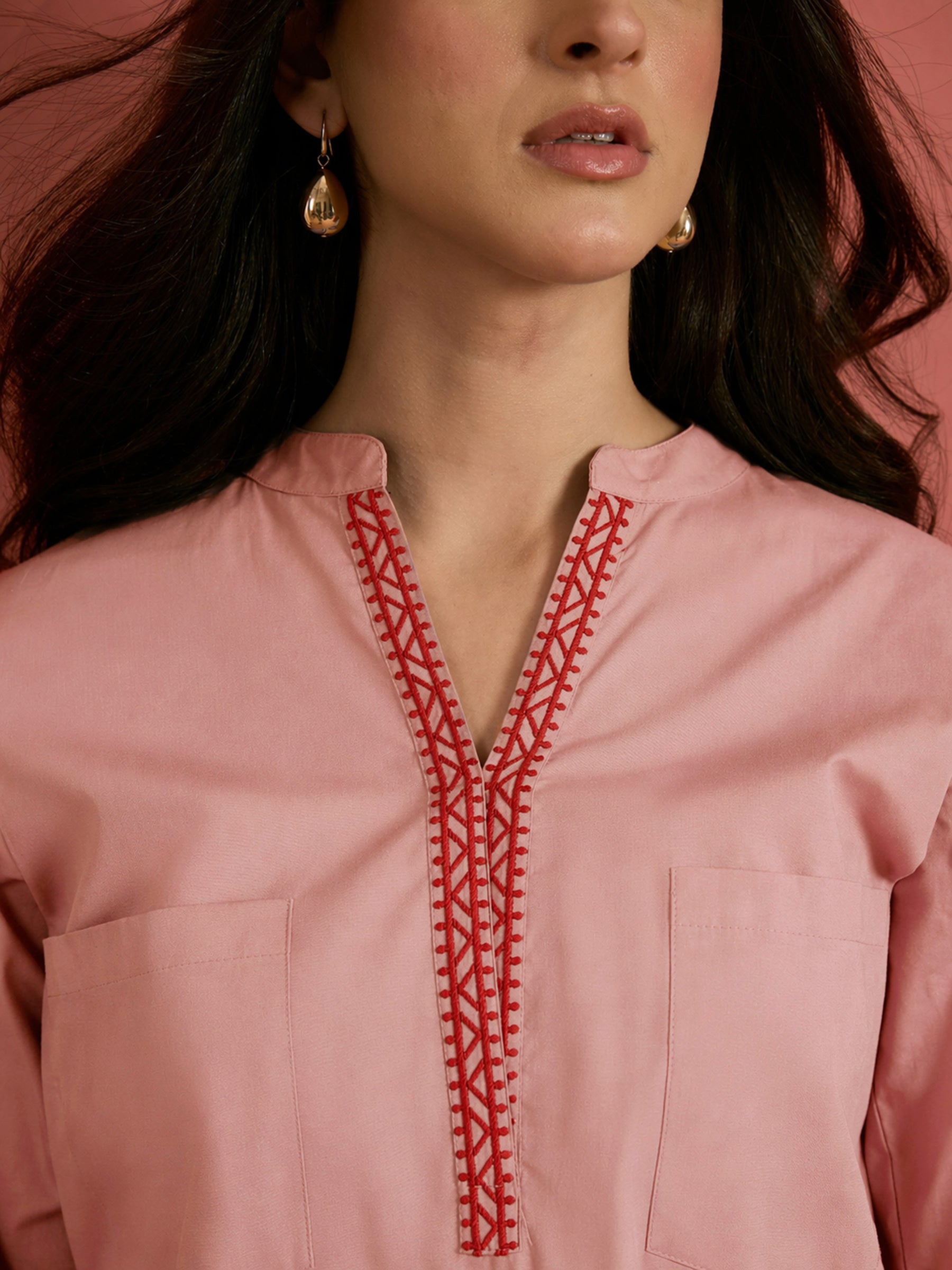 Women Onion Pink Embroidered Short Kurta With Straight Pants