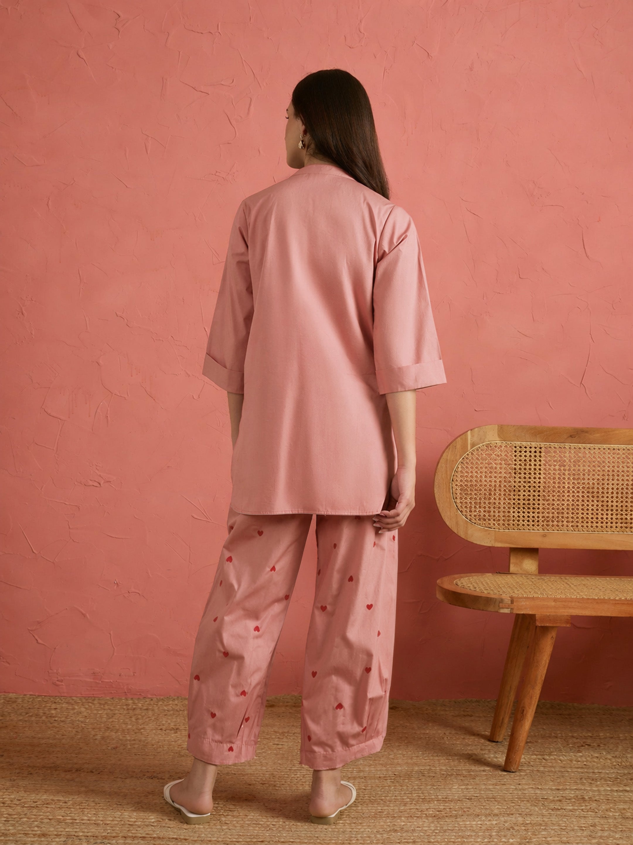 Women Onion Pink Embroidered Short Kurta With Straight Pants