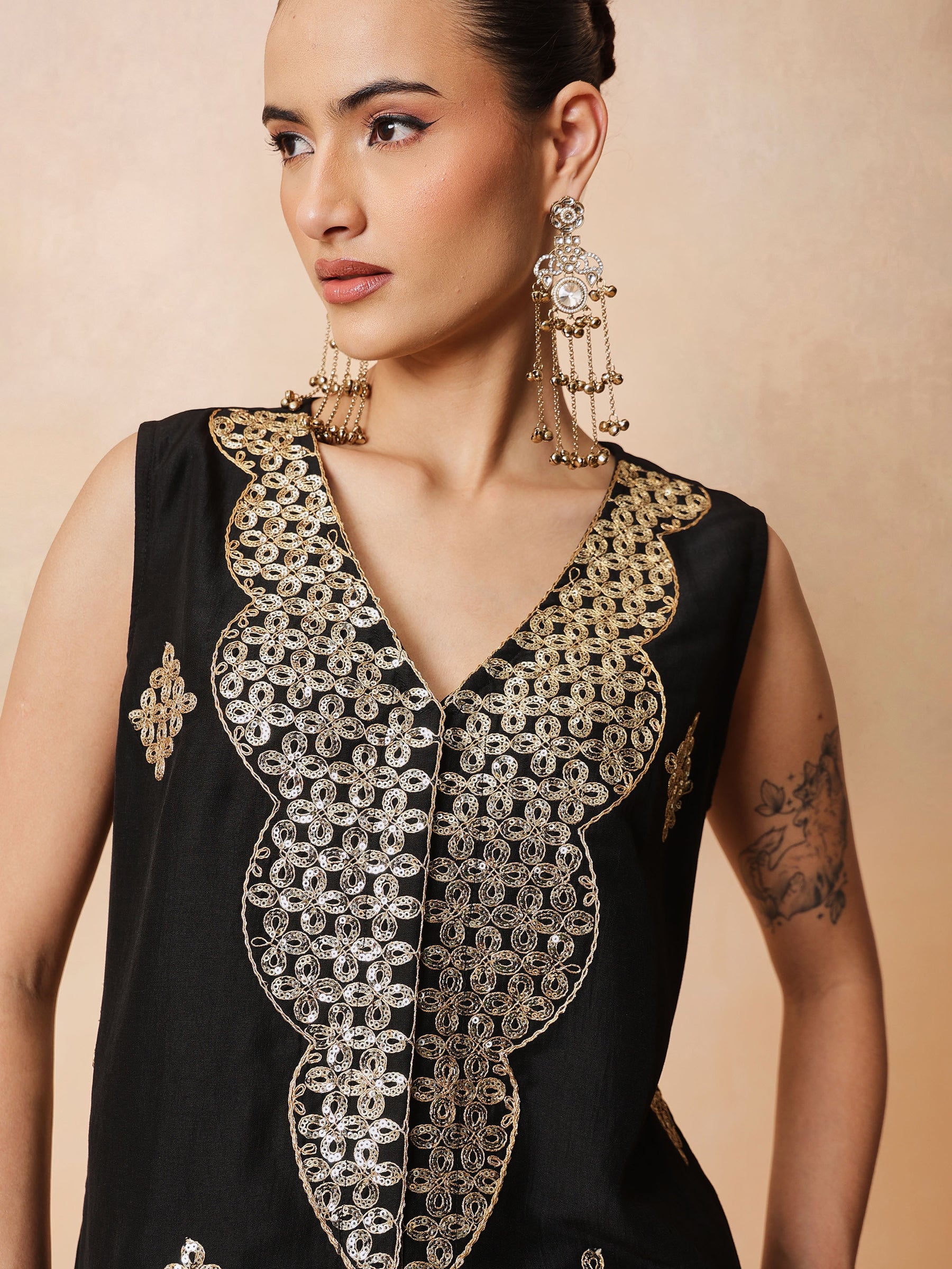 Women Black Embroidered Sleeveless Top With Dhoti Skirt